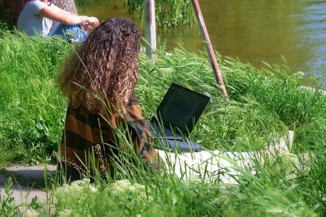 Від Мовчання до Успіху: Як Smart Interviewer з Голосовим AI Допомагає Розробникам Говорити Вголос та Успішно Проходити Технічні Інтерв’ю